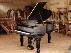 Heirloom Collection Steinway grand