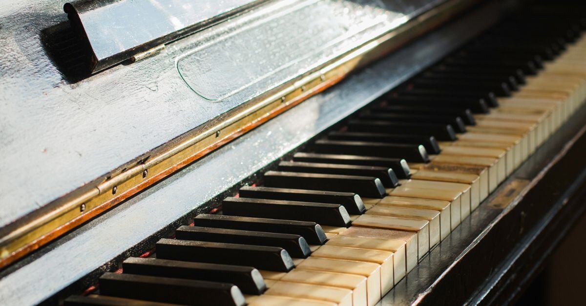 When to Upgrade Your Piano: 6 Signs It’s Time for a New One