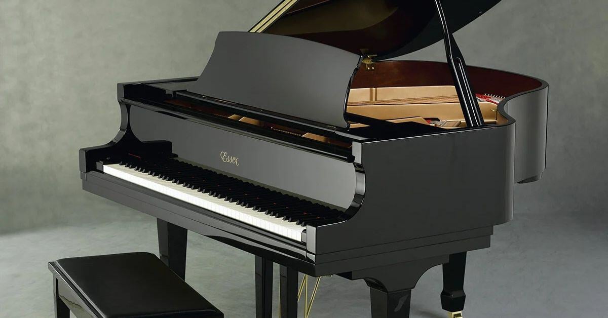 What To Know Before Buying a Piano: First-Time Buyer Tips