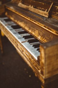 Old Piano